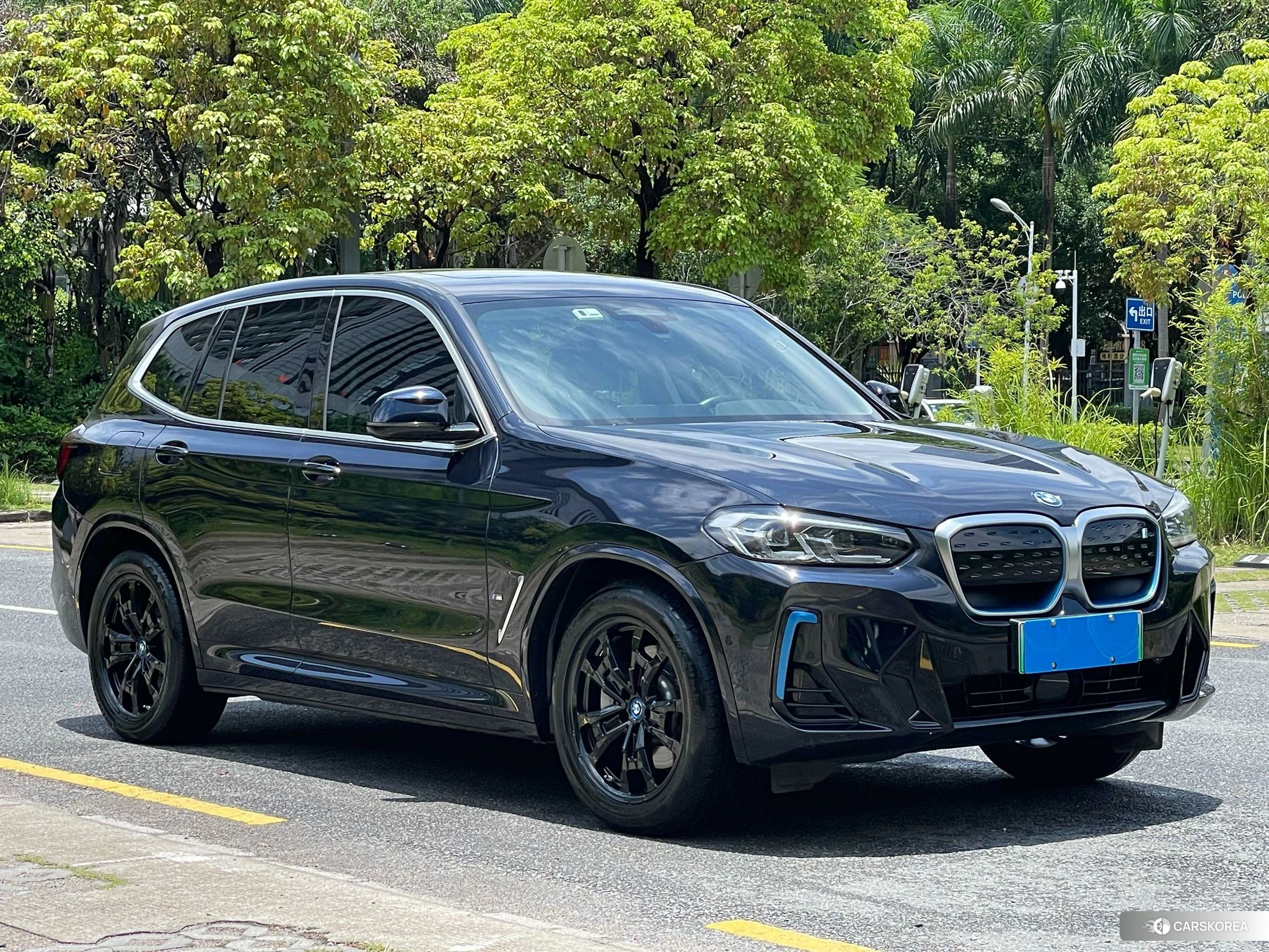 BMW iX3 id 4454623 из Китая 19
