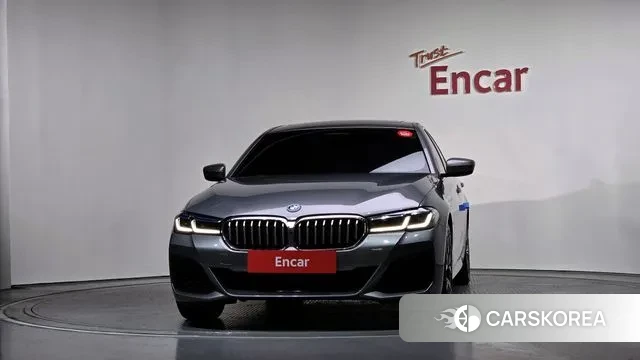 BMW 5 Series (G30) id 3571955 из Кореи 13