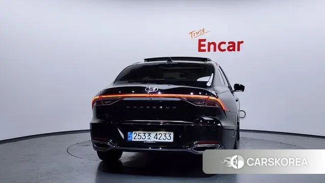 Hyundai The New Grandeur IG id 3561047 из Кореи 13