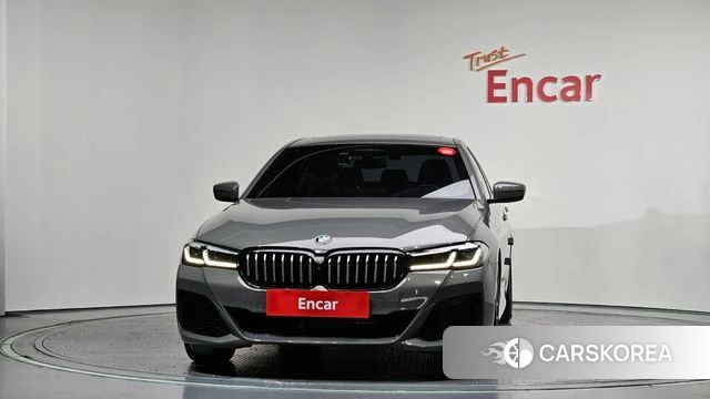 BMW 5 Series (G30) id 3872350 из Кореи 13