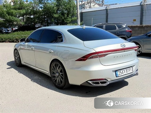 Hyundai The New Grandeur IG id 3899191 из Кореи 13