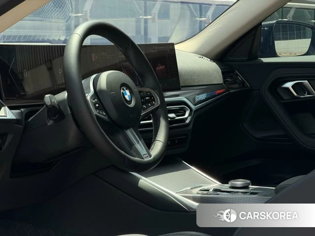 BMW 2 series (imported) 2024 Фиолетовый из Китая, фото 3