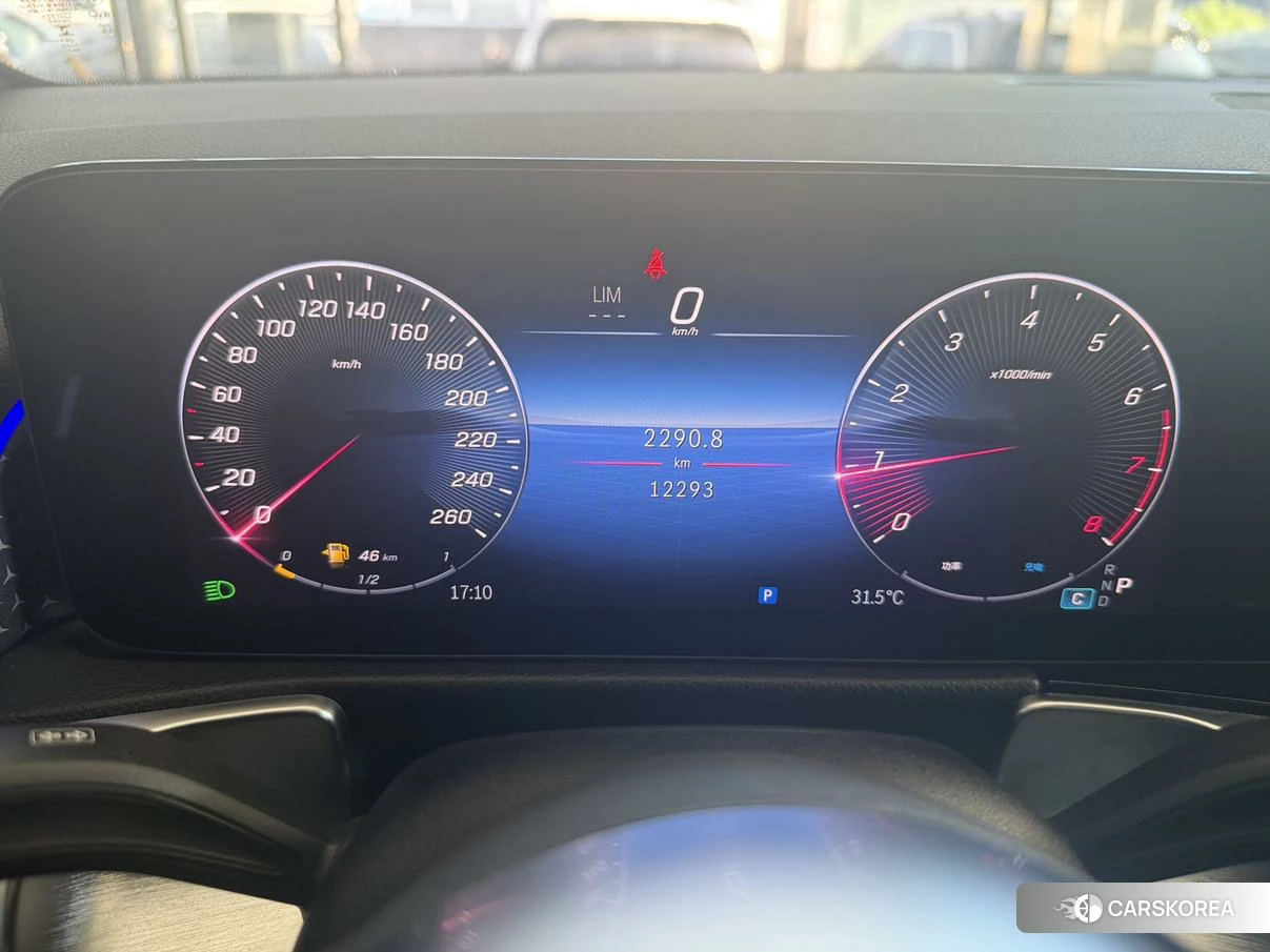 Mercedes-Benz GLB 2025 Черный из Китая, фото 6