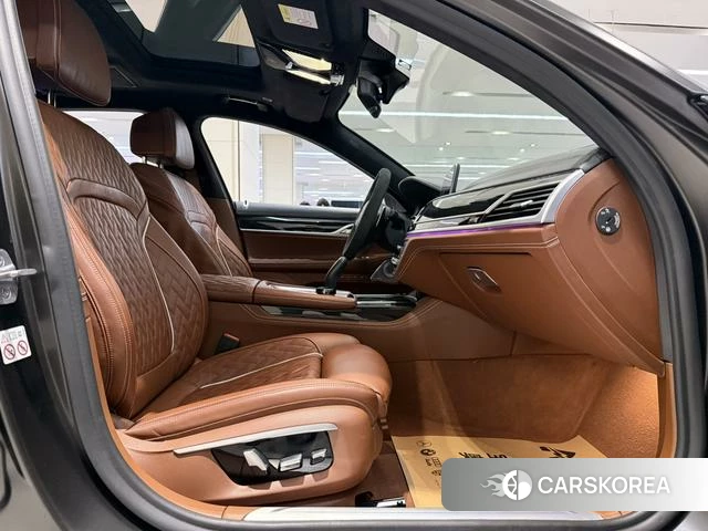 BMW 7 series id 4242303 из Китая 11