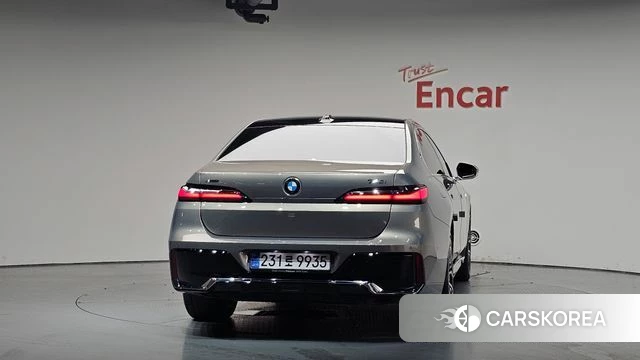 BMW 7 Series (G70) id 4571645 из Кореи 23