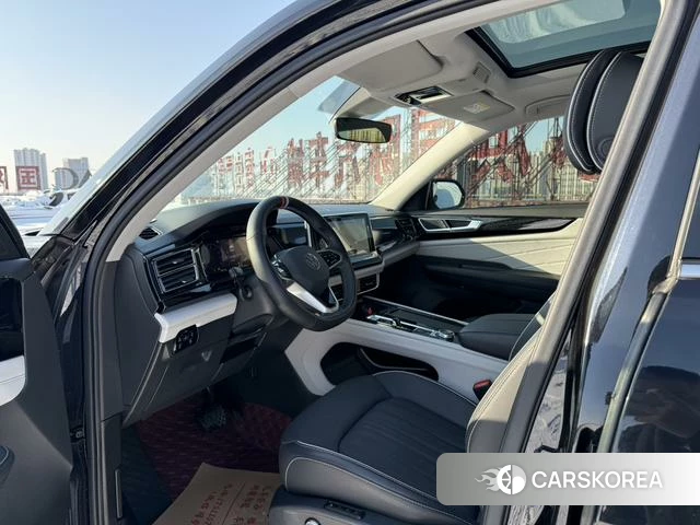 Volkswagen Tourang 2022 Черный из Китая, фото 6