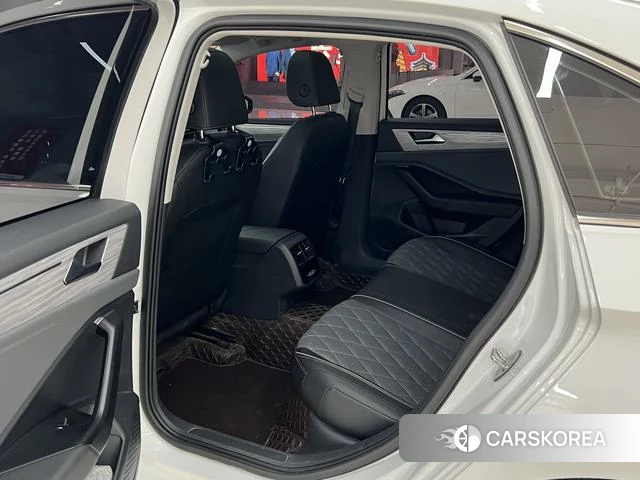 Volkswagen Sagitar id 4271574 из Китая 8