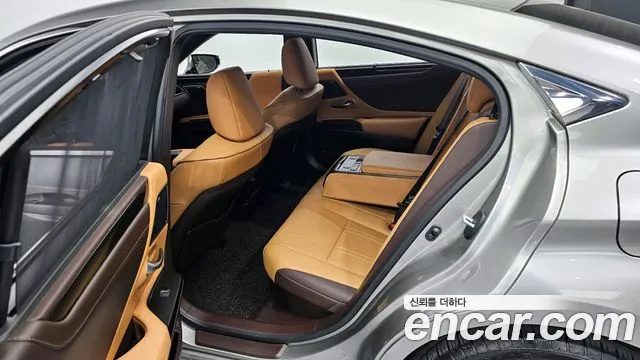 Lexus ES300h 7th generation id 2680382 из Кореи 13