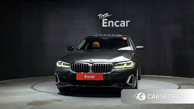 BMW 5 Series (G30) id 4488764 из Кореи 23