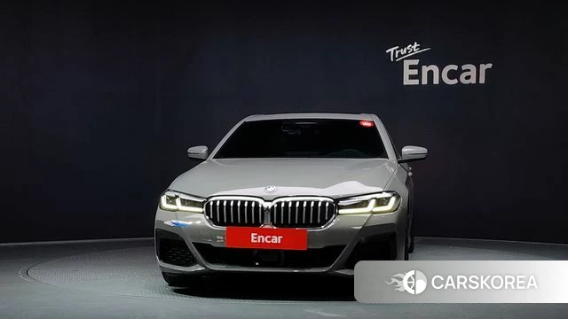 BMW 5 Series (G30) id 4409656 из Кореи 23