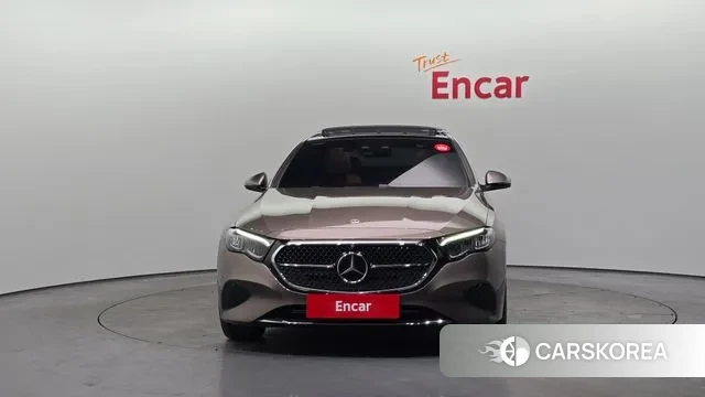 Mercedes-Benz E-Class W214 id 3663930 из Кореи 13