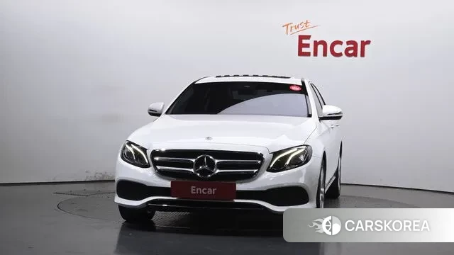 Mercedes-Benz E-Class W213 id 3489880 из Кореи 13