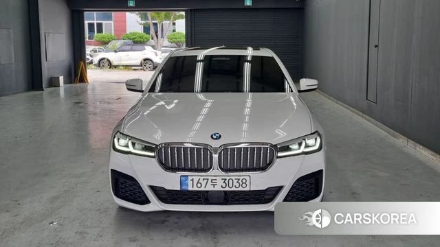 BMW 5 Series (G30) id 4541280 из Кореи 11