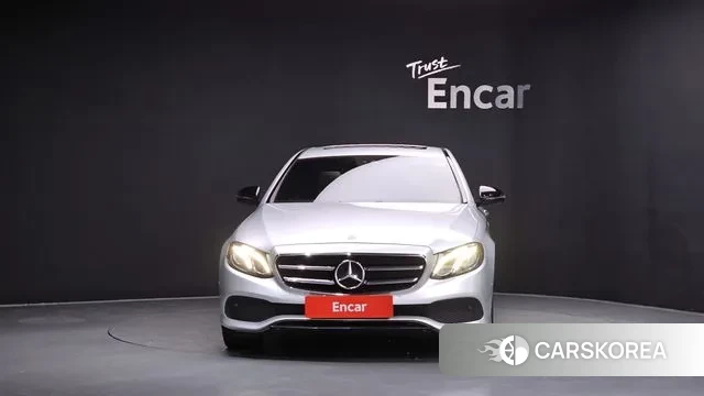 Mercedes-Benz E-Class W213 id 3248467 из Кореи 13