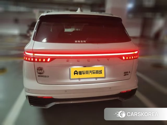Geely Automobile Xingyue L 2021 Белый из Китая, фото 3