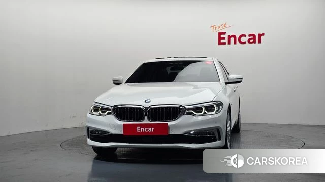 BMW 5 Series (G30) id 4552103 из Кореи 23