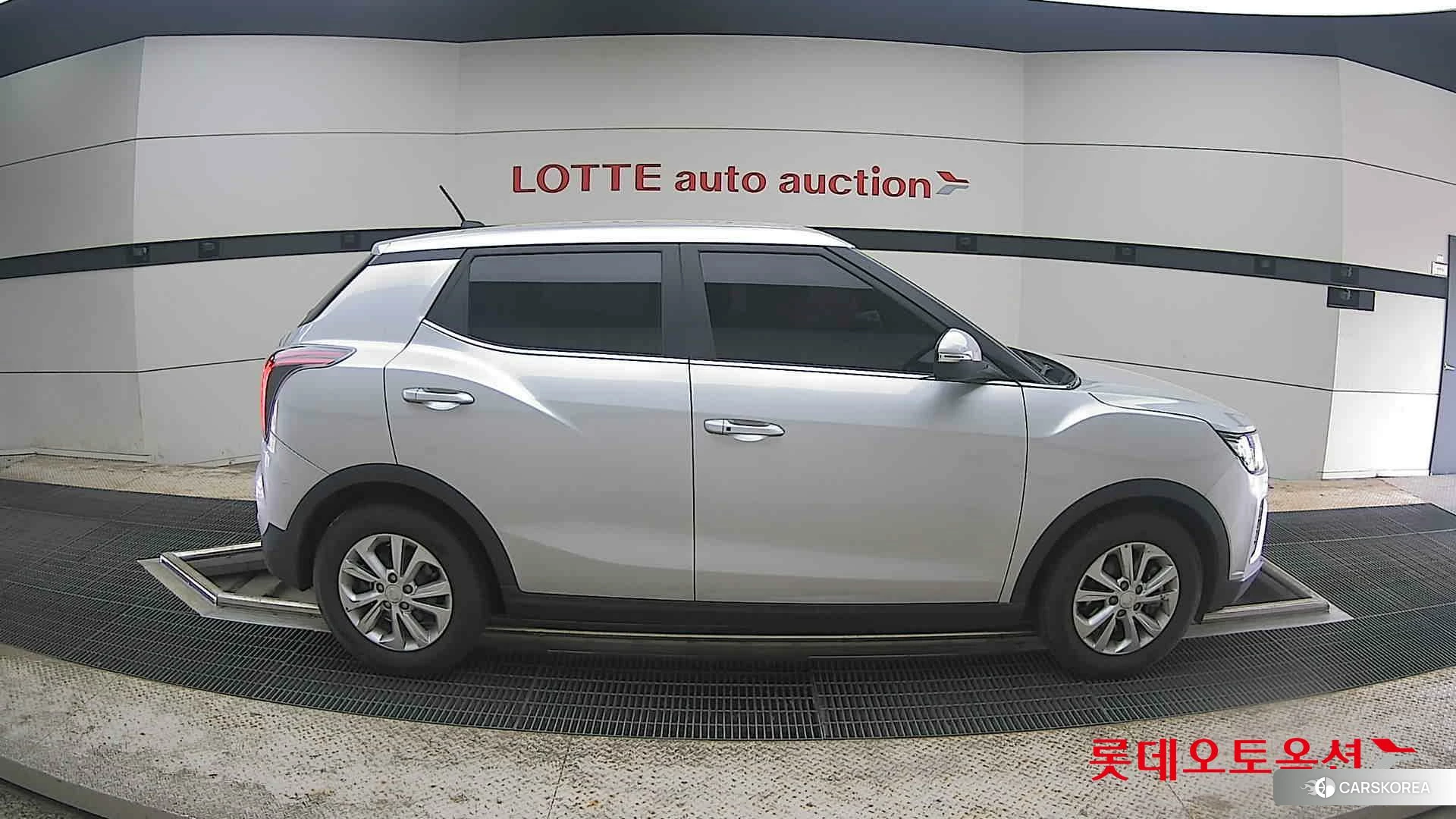 SsangYong Tivoli id 4289654 из Кореи 23