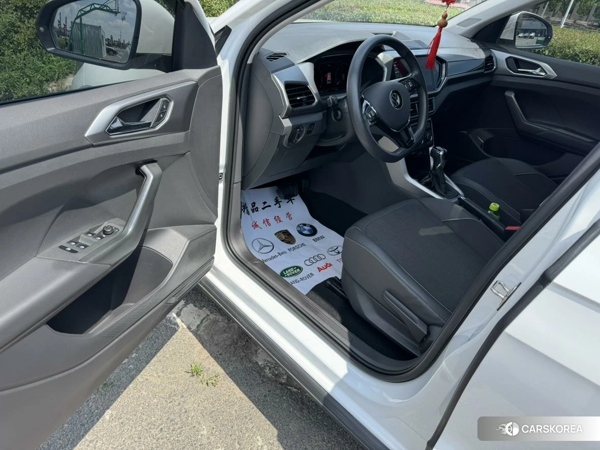 Volkswagen T-Cross id 4452035 из Китая 13