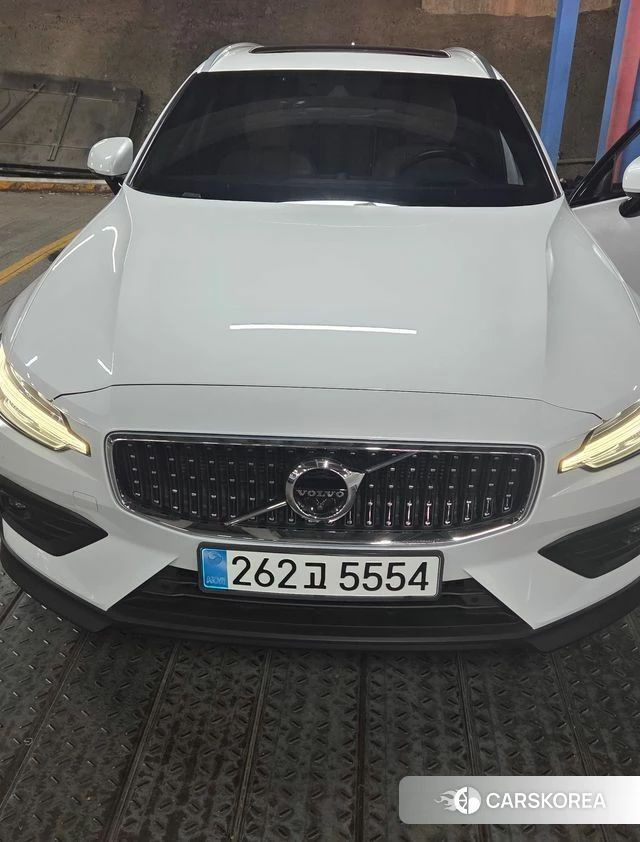 Volvo V60 Cross-Country 2nd Generation id 4416424 из Кореи 8