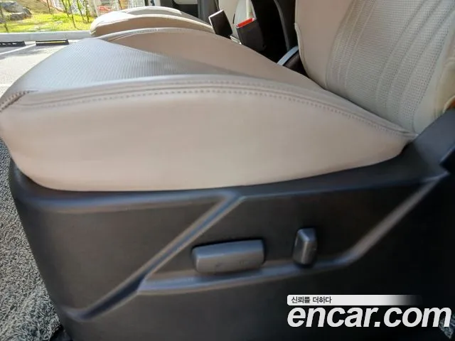 Hyundai The New Grand Starex id 2656430 из Кореи 13