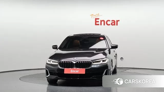 BMW 5 Series (G30) id 3377800 из Кореи 13