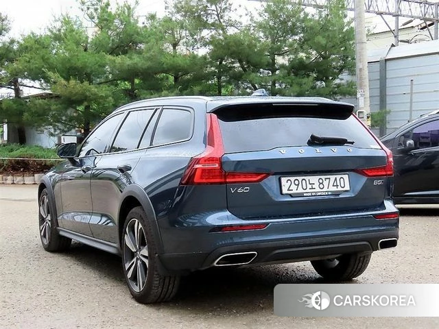 Volvo V60 Cross-Country 2nd Generation id 4393618 из Кореи 13