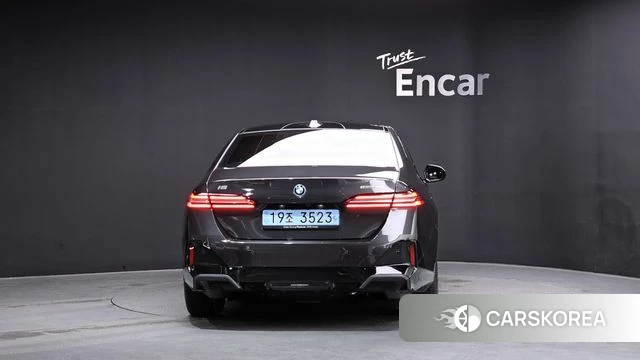 BMW i5 (G60) id 3805199 из Кореи 13