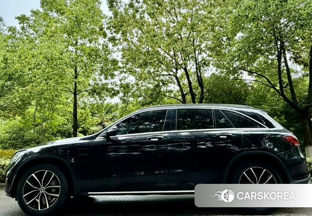 Mercedes-Benz GLC 2021 Черный из Китая, фото 3