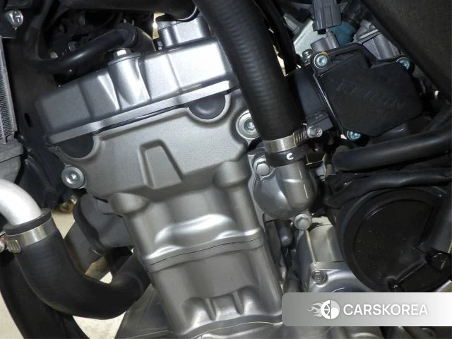 Engine photo
