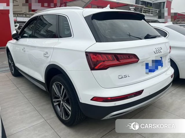 Audi Q5L 2021 Белый из Китая, фото 3