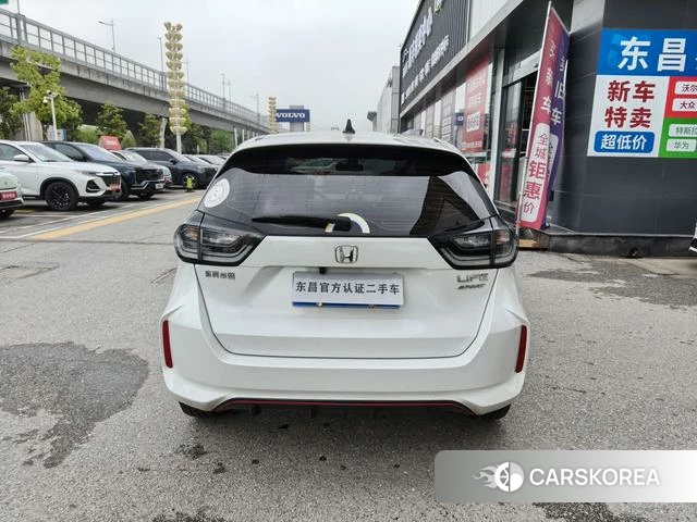 Honda LIFE 2021 Белый из Китая, фото 6