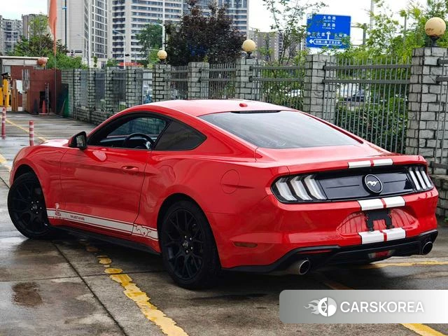 Ford Mustang 2020 Красный из Китая, фото 3