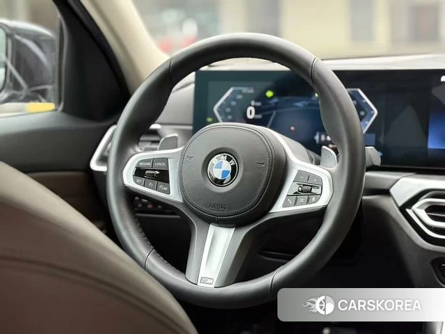 BMW 3 series id 3908443 из Китая 9