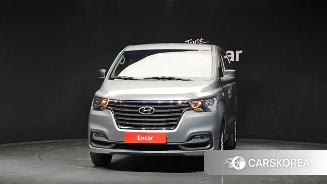 Hyundai The New Grand Starex id 3248917 из Кореи 13