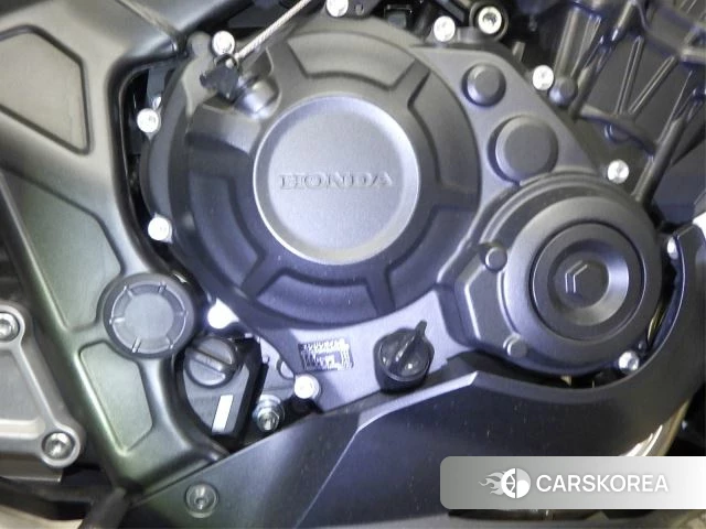 Engine photo