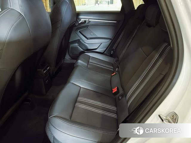 Audi A3 id 4348456 из Китая 15