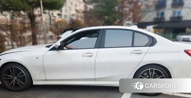 BMW 3 Series (G20) 2021 Белый из Кореи, фото 3