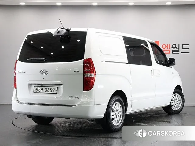 Hyundai The New Grand Starex id 3737325 из Кореи 13