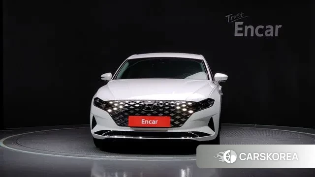 Hyundai The New Grandeur IG Hybrid id 3053975 из Кореи 13