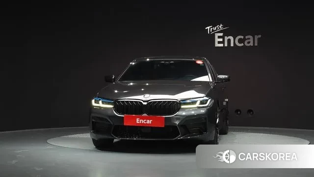 BMW 5 Series (G30) id 3335943 из Кореи 13