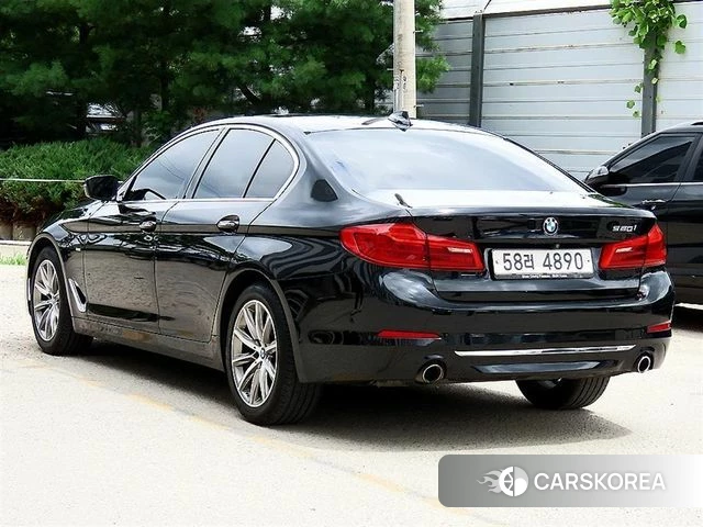 BMW 5 Series (G30) id 4596113 из Кореи 13