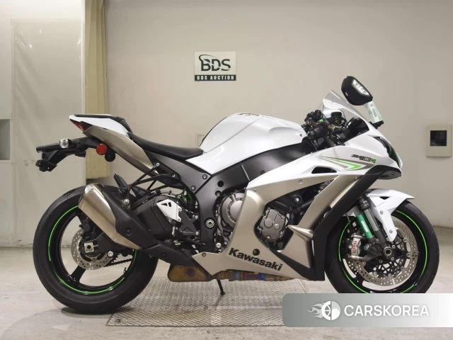 Проданный Kawasaki ZX-10R NINJA ABS 2018 из Японии
