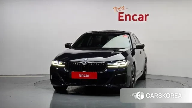 BMW 5 Series (G30) id 3438110 из Кореи 13