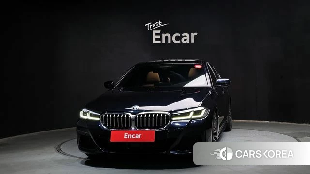 BMW 5 Series (G30) id 4423492 из Кореи 23