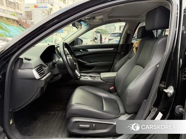 Honda Accord 2023 Черный из Китая, фото 3