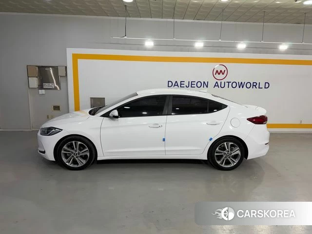 Hyundai Avante AD id 3737360 из Кореи 13