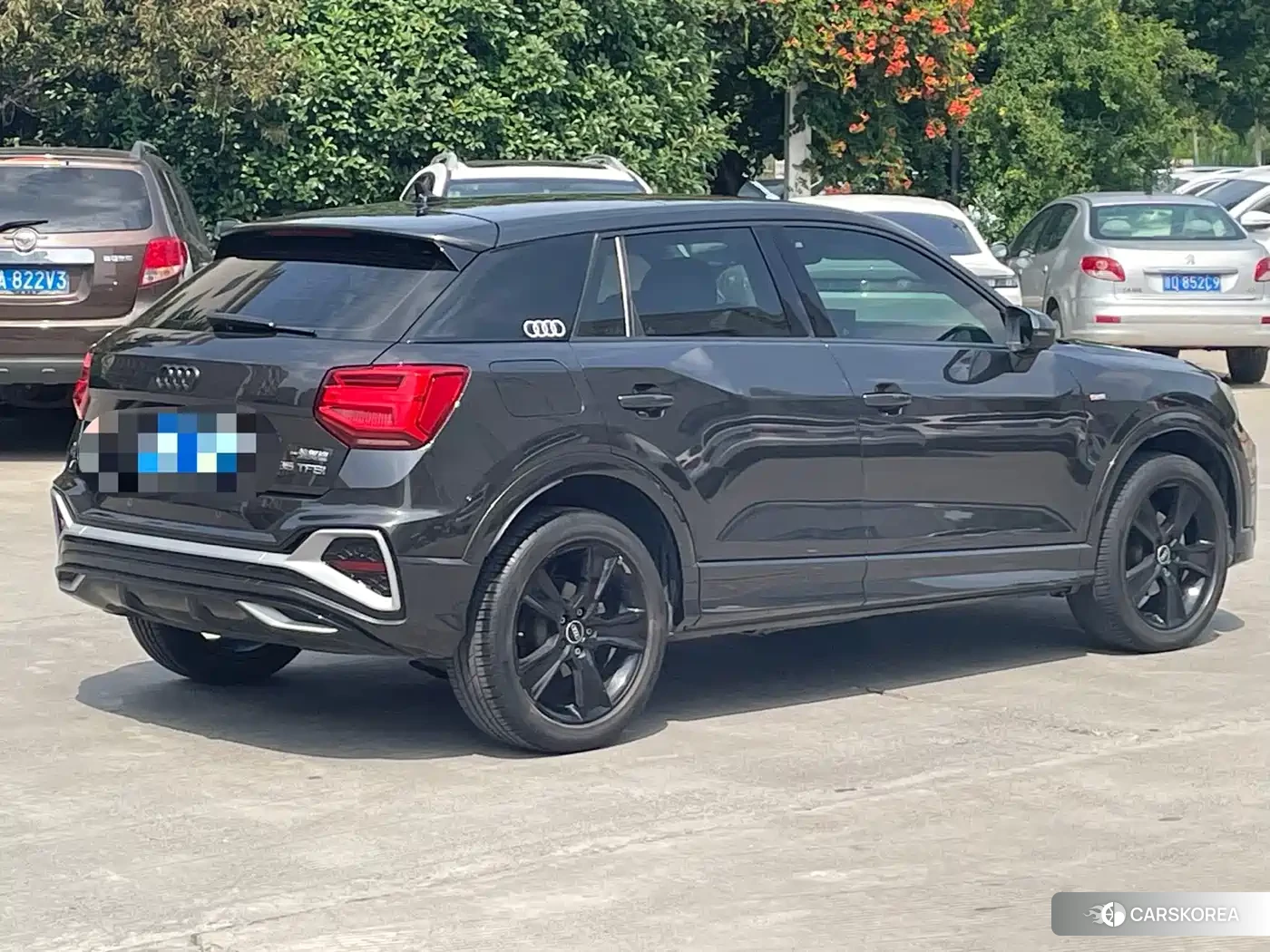 Audi Q2L id 4655260 из Китая 13
