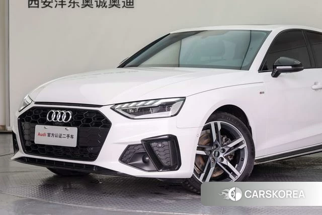 Audi A4L id 4328999 из Китая 18