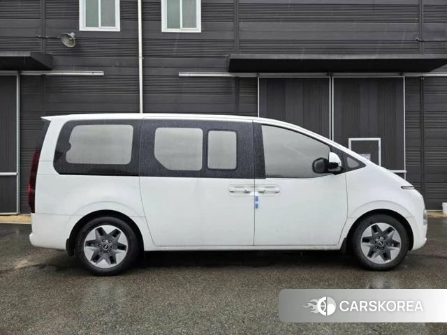 Hyundai Staria id 4262747 из Кореи 12