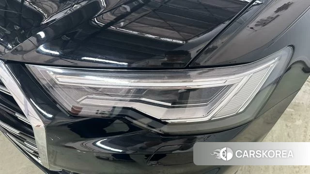Audi A6L id 4359337 из Китая 11